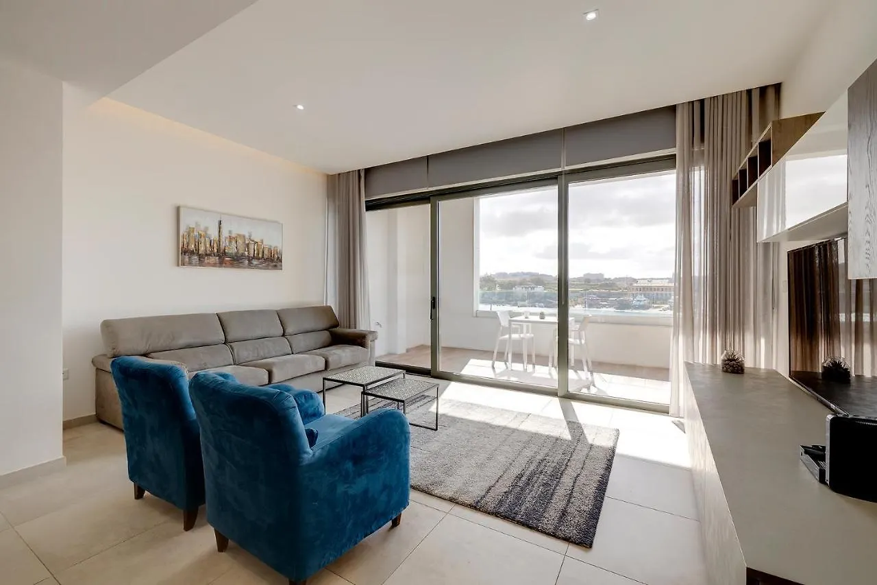 Luxe Apartment With Valletta And Harbour Views Sliema
