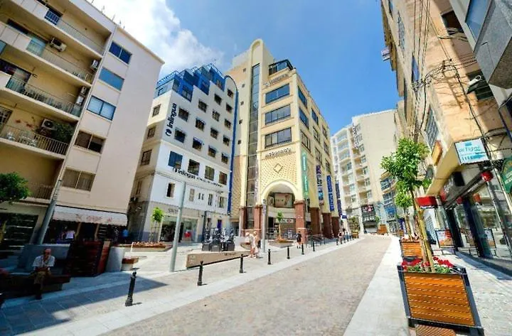 Luxe Apartment With Valletta And Harbour Views Sliema 0*,  Malta
