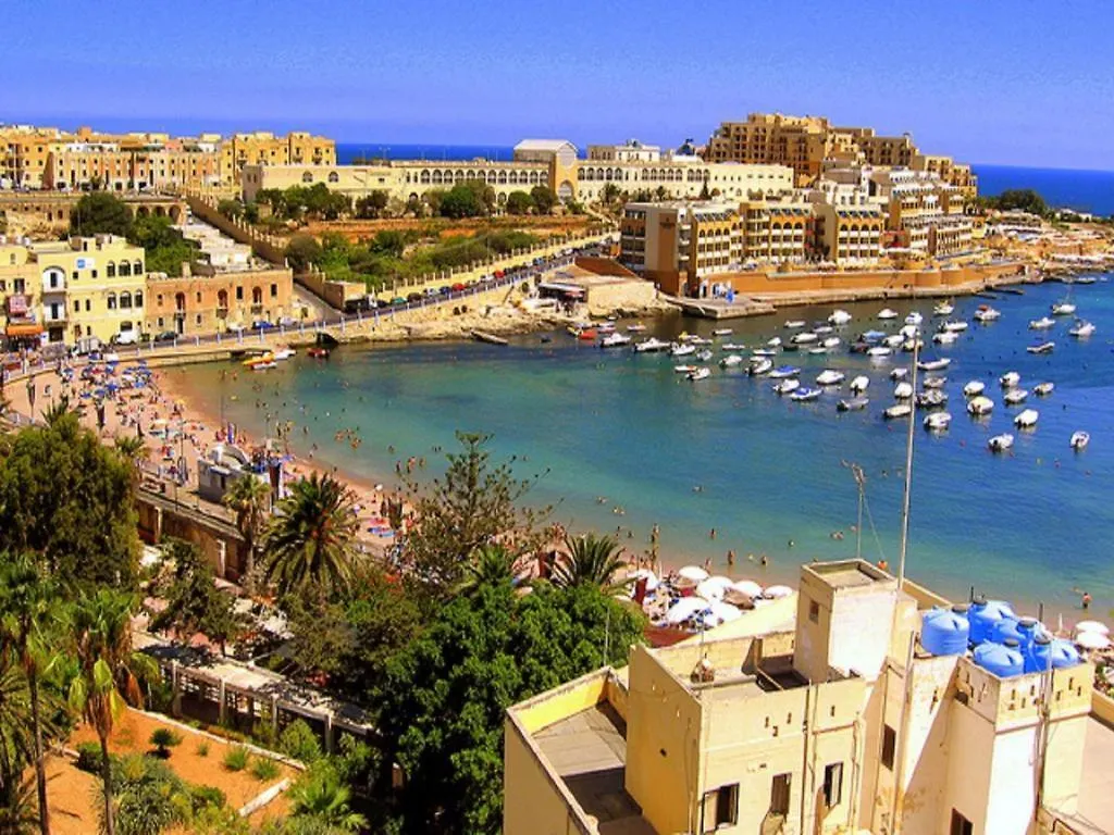 Luxe Apartment With Valletta And Harbour Views Sliema 0*,  Malta